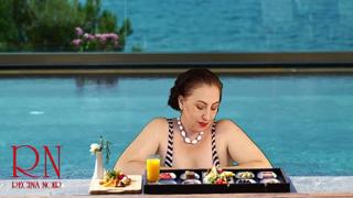 Regina Noir Poolside Tease Naked Hotel Outdoors