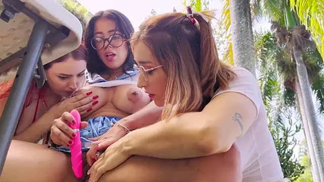 Three dirty bitches dissecting each other′s pussies &mdash;  Leela Moon & Nicole Jaimes & Lindsay Castro