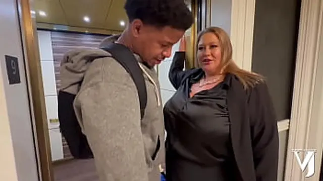 Professional Service by Harry Long: Exclusive Adult Experience