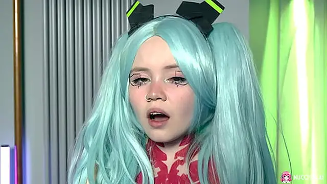 Horny slut with big tits Rebecca Nikson enjoys teasing her shaved pussy 