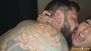 Sizzling Brunette Deep Throat Session with Gushing Cumshot on Face