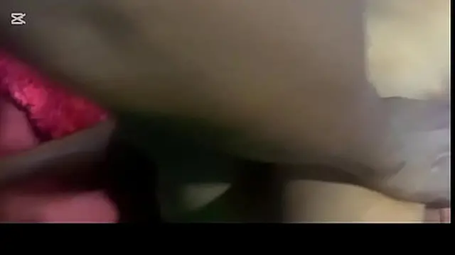 Ebony girl spray her leg