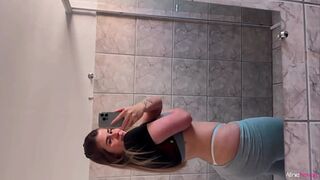 Masturbating HIDDENLY in the GYM bathroom - Aline Novak