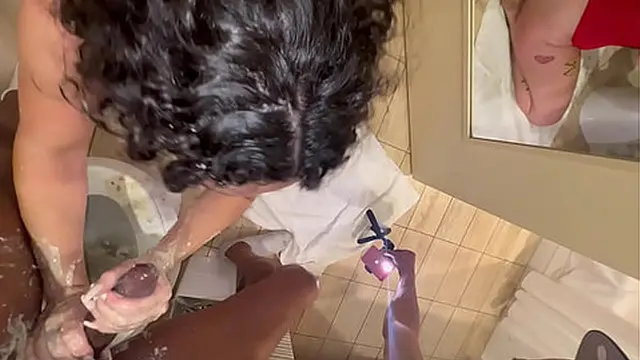 Buttplug Betty gags on bbc for blumpkin