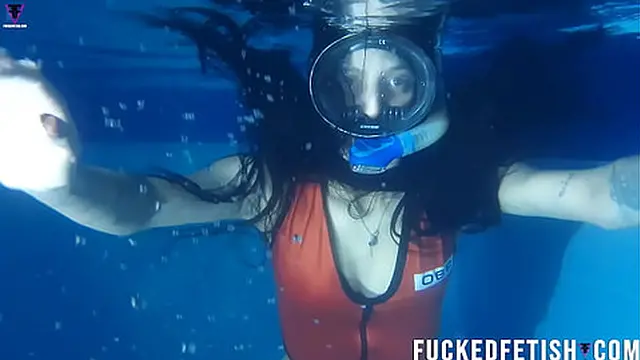 Helen Star sexy swimwear night apnea pool