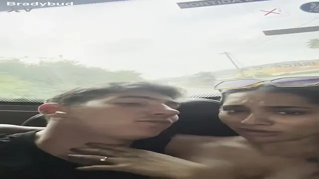 Hottie Yasmina Khan gives a dripping oral on the bus