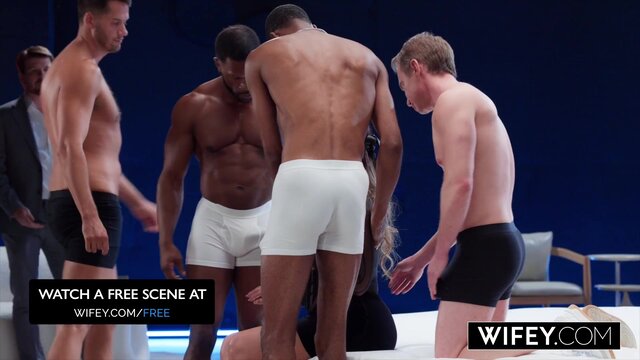 Curvy hotwife Lacy blindsfolded in a gangbang surprise