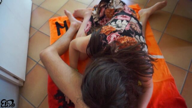 Neighbour's wife gives a horny blowjob to her unsuspecting husband in